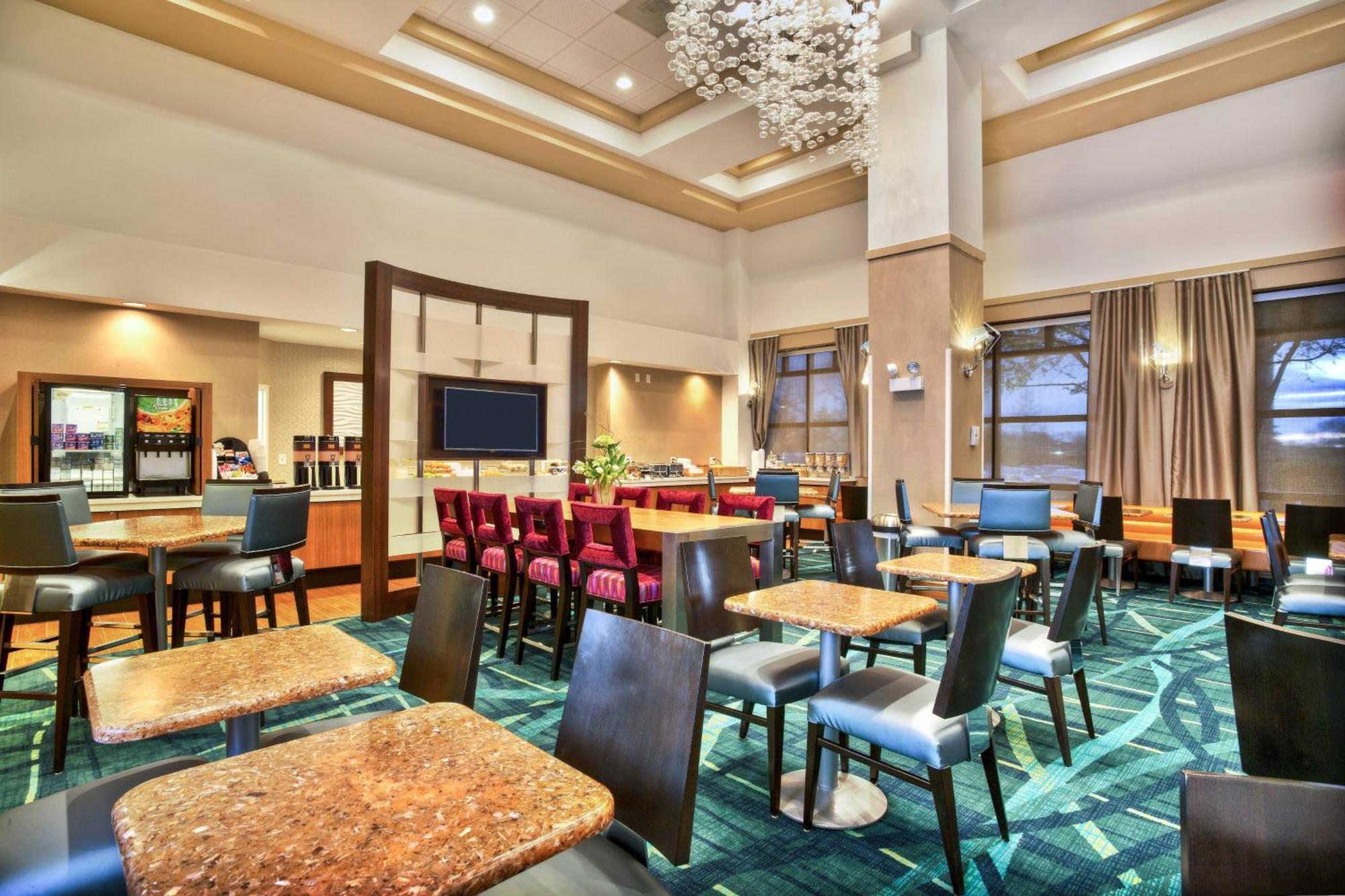 Springhill By Marriott Chicago Naperville Hotel 3*