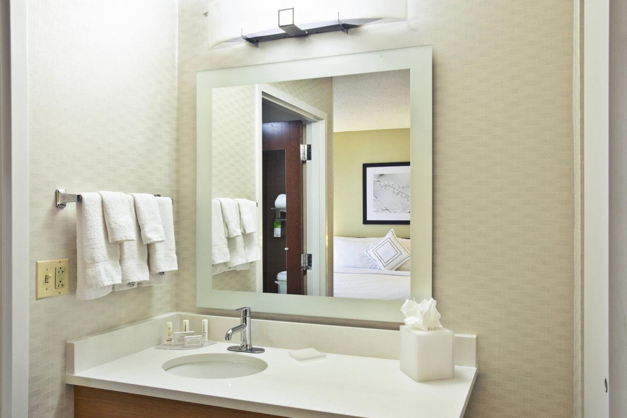 Hotel Springhill By Marriott Chicago Naperville