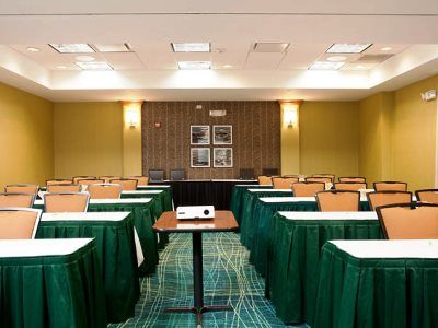 Hotel Springhill By Marriott Chicago Naperville